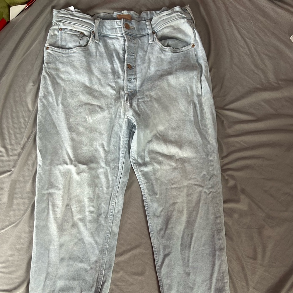 Excellent condition used MOTHER jeans from Anthropologie.